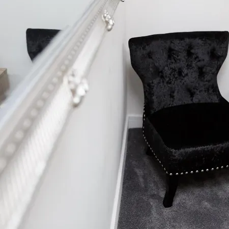 Live In Greenhill Lejlighed