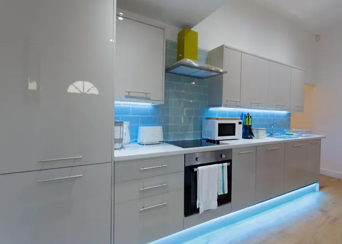 Live In Greenhill Apartment Leeds (West Yorkshire)