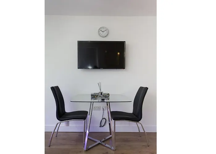 Apartment Live In Greenhill *