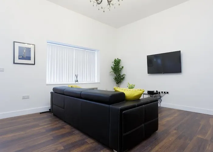 Live In Greenhill Apartment Leeds (West Yorkshire)