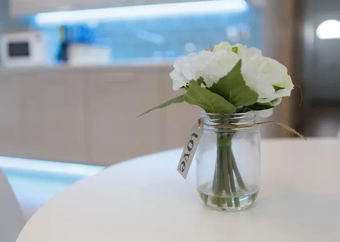 Live In Greenhill Leeds (West Yorkshire)